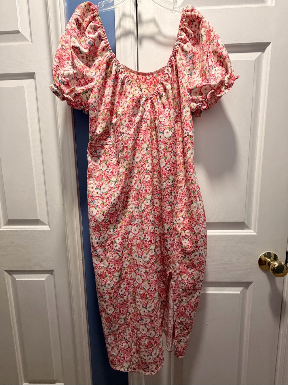 SHEIN Pink Floral Puff-Sleeve Nightgown